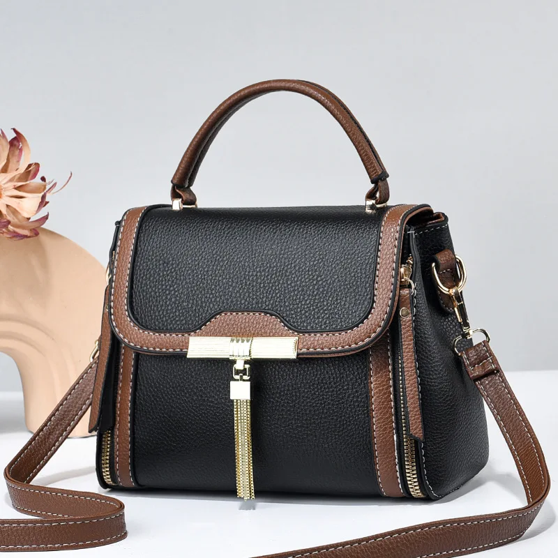 2023 Новая женская сумка простого контрастного цвета, модные роскошные кисточки из искусственной мягкой кожи, модный тренд, универсальная сумка для женщин