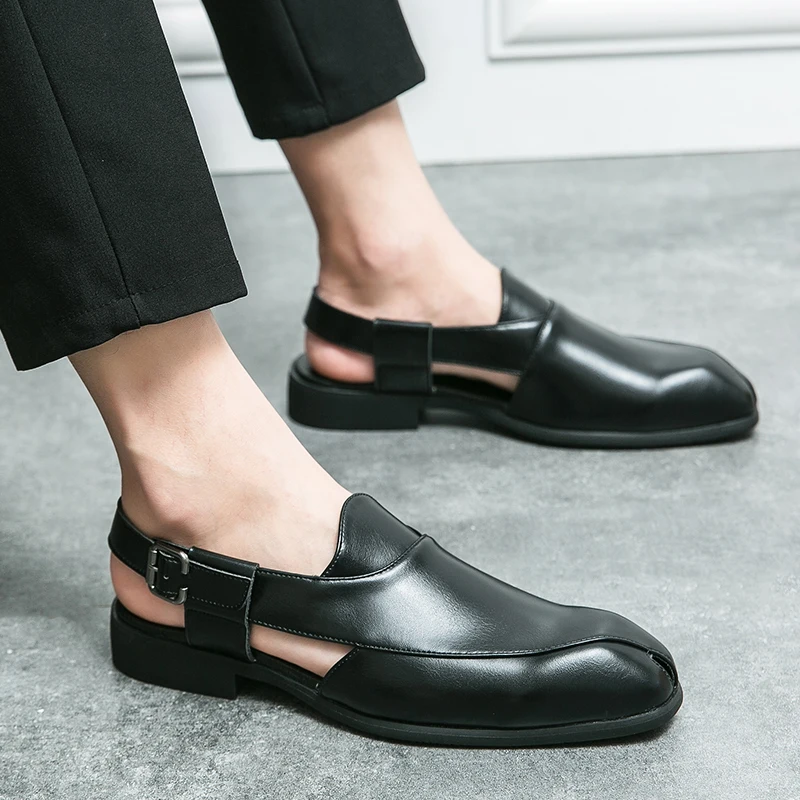 2023 Новые однотонные сандалии для мужчин, Кожаная мужская обувь ручной работы с пряжкой и ремешком, повседневные удобные современные мужские сандалии