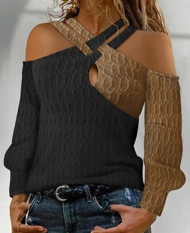 Женские топы 2023 Осенние повседневные цветные блокиКрест-накрест с открытыми плечами, текстурированный топ, футболка с длинным рукавом, Модный пуловер