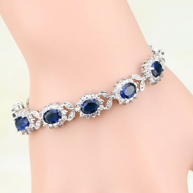 Модный ювелирный браслет с кристаллами, элегантный темпераментный браслет-оберег, женский браслет для красивой девушки.