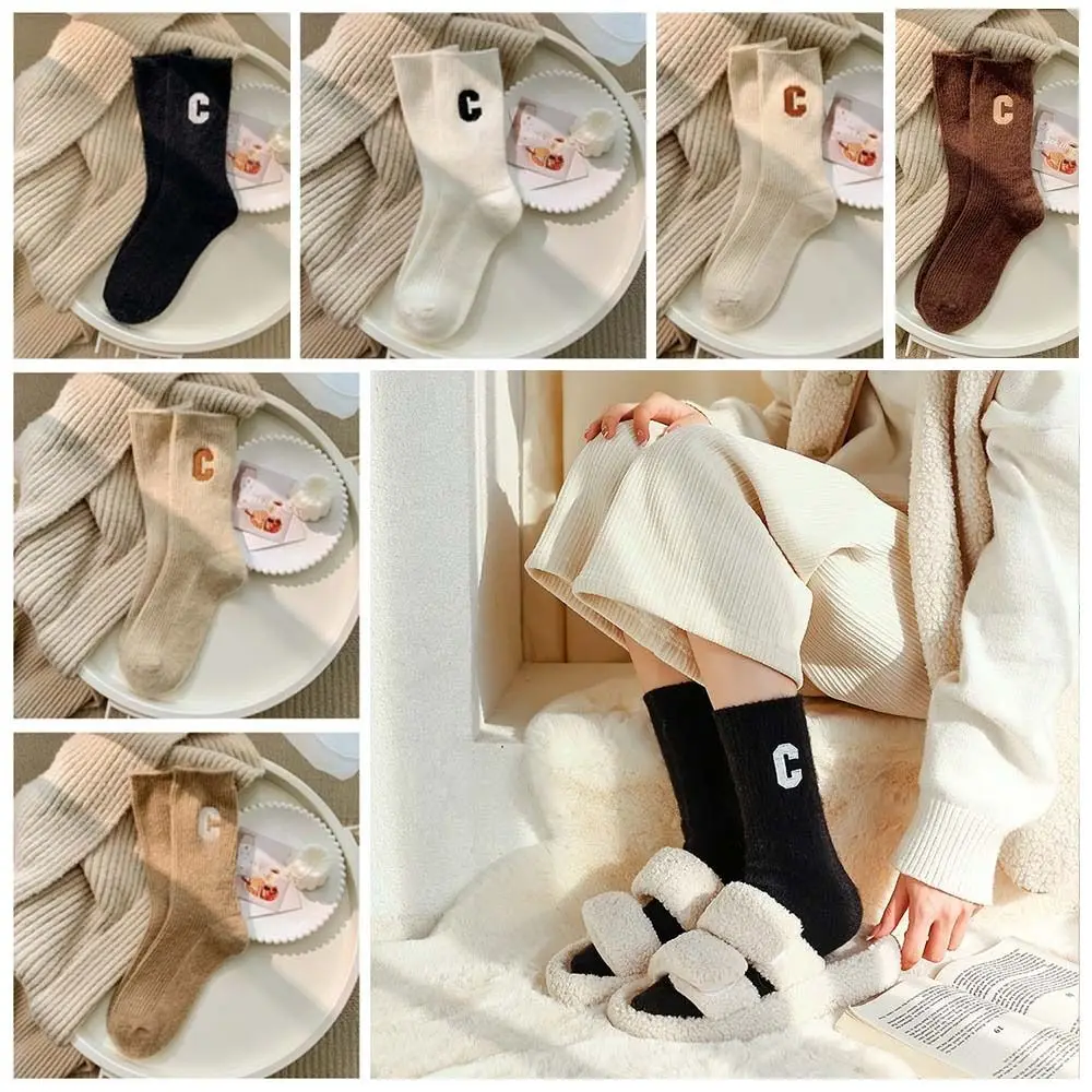 Утепленные женские шерстяные носки Японской моды, однотонные Мягкие осенне-зимние Носки с буквой C, Теплые Носки для девочек